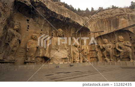 Longmen grottoes Longmen grottoes 11282435