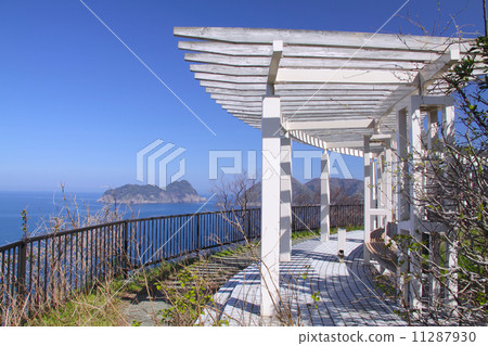 Spring of Wakasa, viewing the tip of the Chinjin Peninsula from Kanazakisaki Observatory, Ogishima "Wakasa ban quasi-national park" 11287930