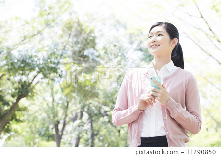 Portrait young lady Portrait young lady 11290850