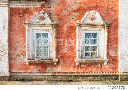 Church's windows Church's windows 11292178