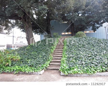 Osu Nikozan Kofun 11292917