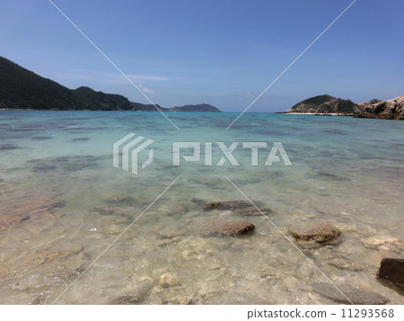 Shallow of Awanna Beach 11293568