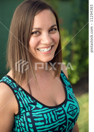 Beautiful young woman portrait 11294365