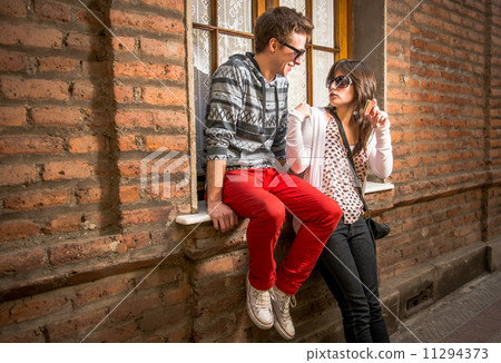 Young couple in the city 11294373