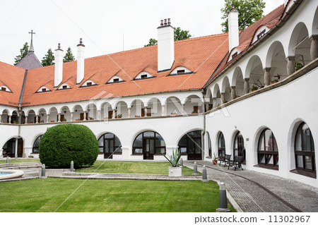 Topolcianky castle 11302967