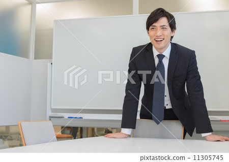 工薪族的會議風景 11305745