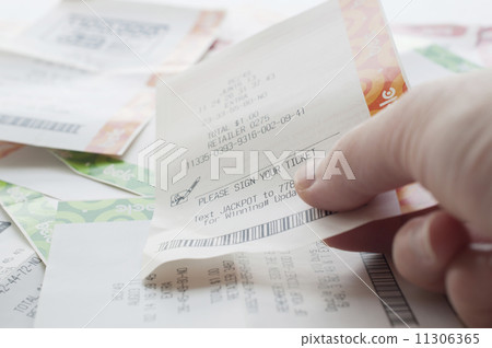 Please sign your ticket 11306365