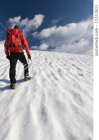 Mountaineer alone glacier 11313631