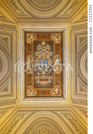 Coat of arms of Pope Leo XIII 11313701