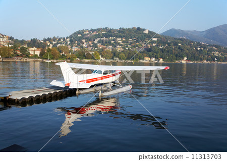 Seaplane 11313703
