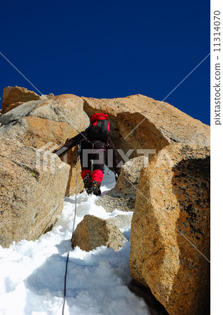 Rock climbing 11314070