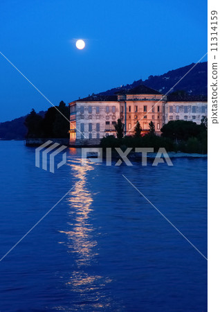 Villa lake moon Villa lake moon 11314159