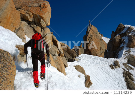 Rock climbing 11314229