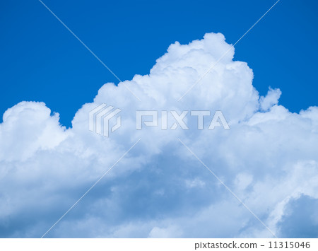 夏の雲 11315046