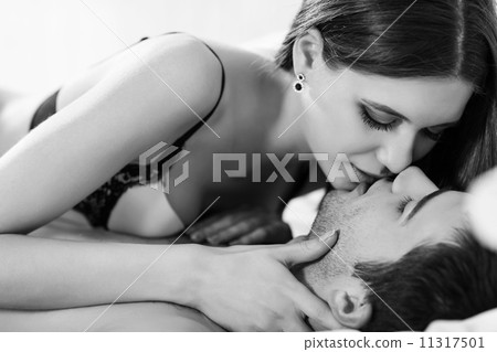 Young passionate couple 11317501