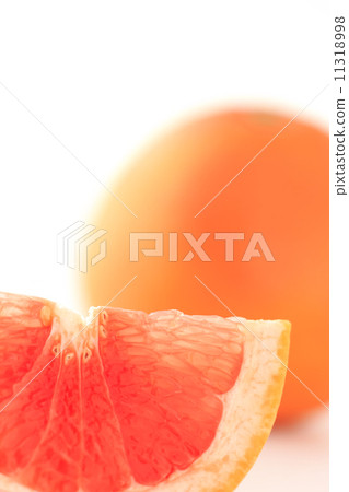 Pink grapefruit 11318998