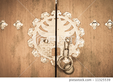 Korean Door 11325539