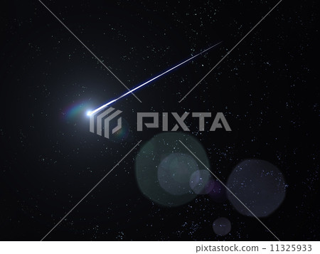 Shooting star flowing in the night sky 11325933