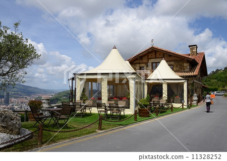 Spain San Sebastian - Valu 11328252