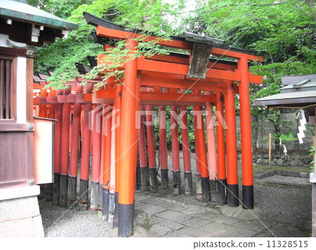 Kakuro Inari Shrine 11328515