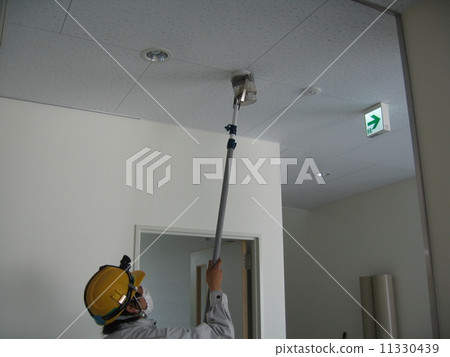 Fire burn test 11330439