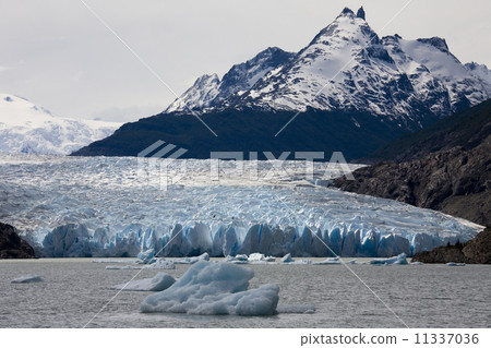 Grey Glacier - Torres del Paine National Park - Chile Grey Glacier - Torres del Paine National Park - Chile 11337036