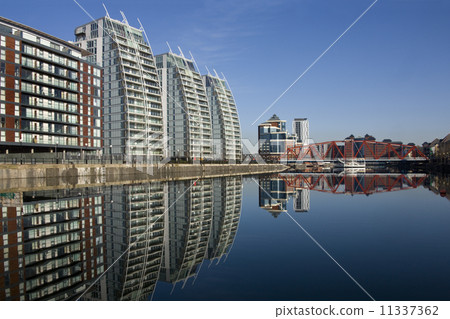 Salford Quays - Manchester - United Kingdom 11337362
