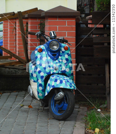 scooter 11342350