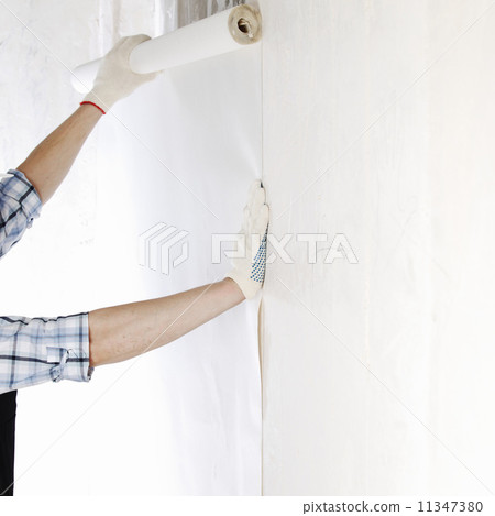 attaching wallpaper 11347380