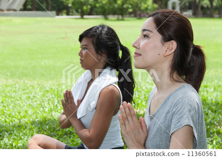 Asian woman exercising 14 11360561