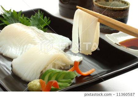 炒紅薯魷魚芝麻筷子日本料理 11360587