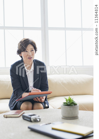 女軍官/經理 11364814