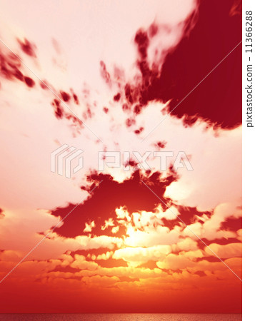 Wind and clouds with the sea 11366288