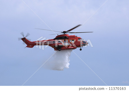 Helicopter Helicopter 11370163