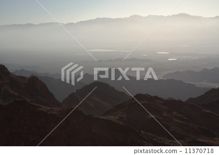 Sunrise over Red sea Sunrise over Red sea 11370718