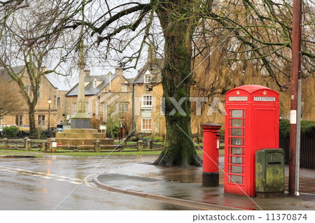 伯頓在水英國 11370874