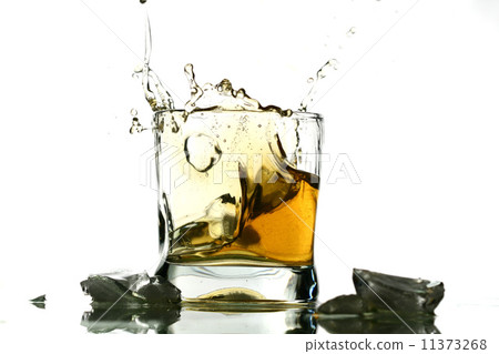 whisky splash 11373268