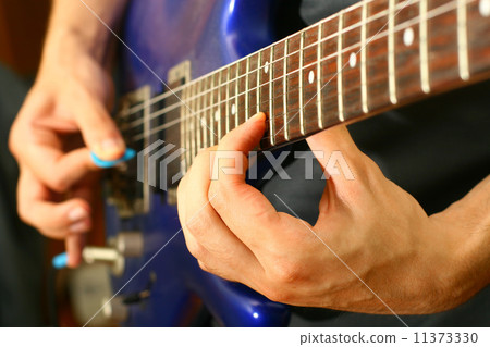 guitar solo 11373330