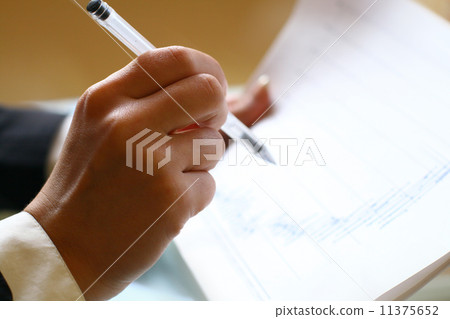 read financial report 11375652