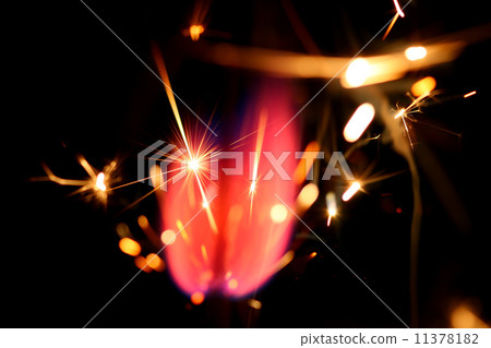 holiday flame 11378182