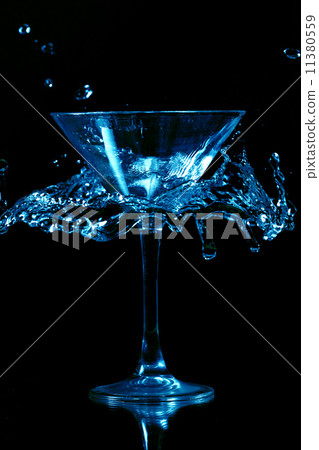 martini splash martini splash 11380559