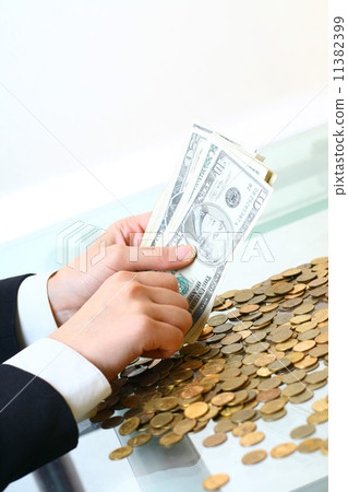 hands hold money hands hold money 11382399