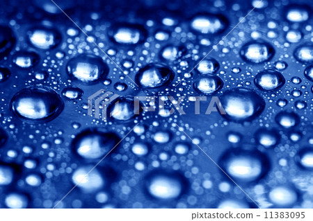 blue waterdrops 11383095