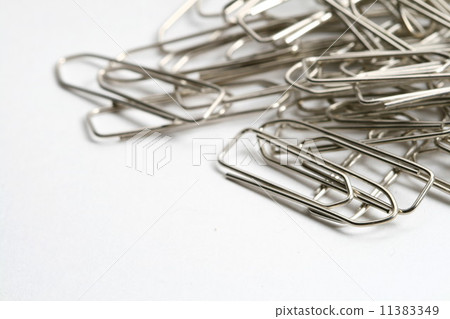 paper clips 11383349