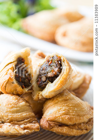 Pastry samosas Pastry samosas 11383989