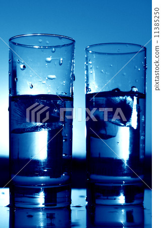 clean water 11385250