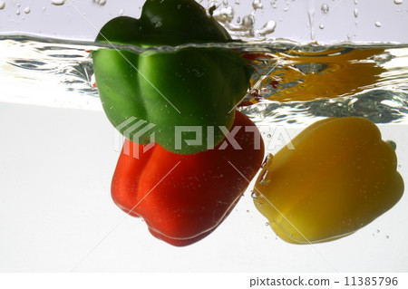 paprica splash paprica splash 11385796