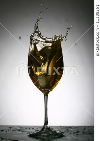 alcohol splash alcohol splash 11388261