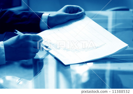 read financial report 11388532