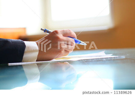 pen  work hand 11389626